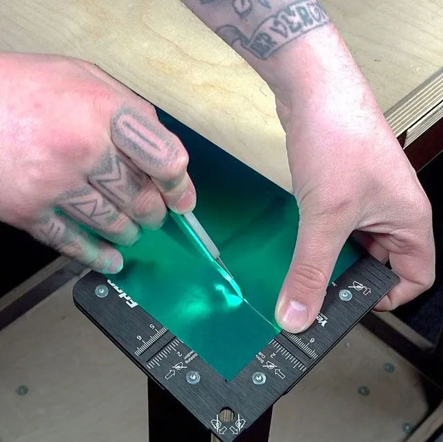 Yellotools EdgeWrap Cutter Mastermind kutt og hjørnemal 